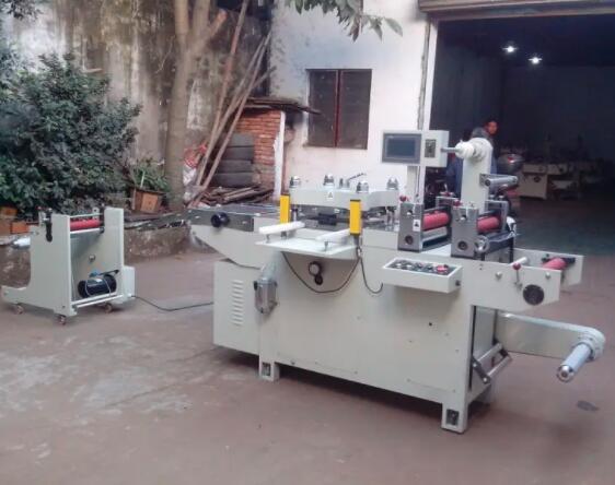 魔術(shù)貼模切機(jī)價(jià)格多少錢(qián)一臺(tái)